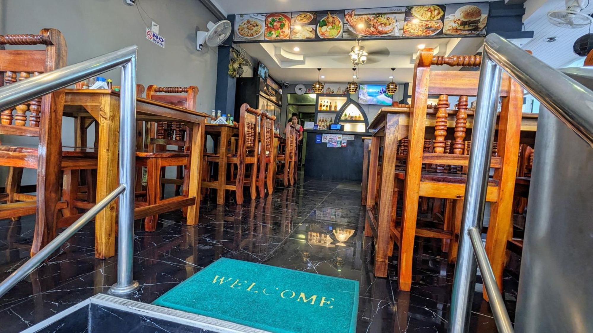 Patong Heaven House Restro & Bar酒店 外观 照片